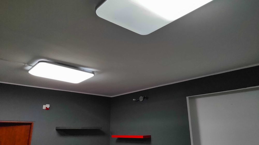 Lokal użytkowy 32 m² – parter, Targówek – fotowoltaika, światłowód