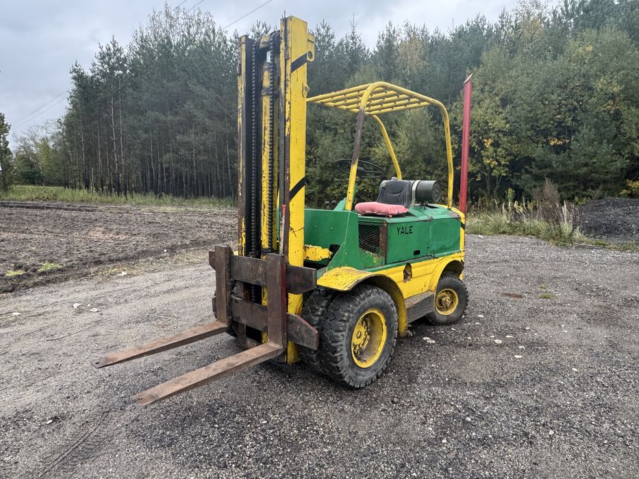 Wózek widłowy YALE benzynowy