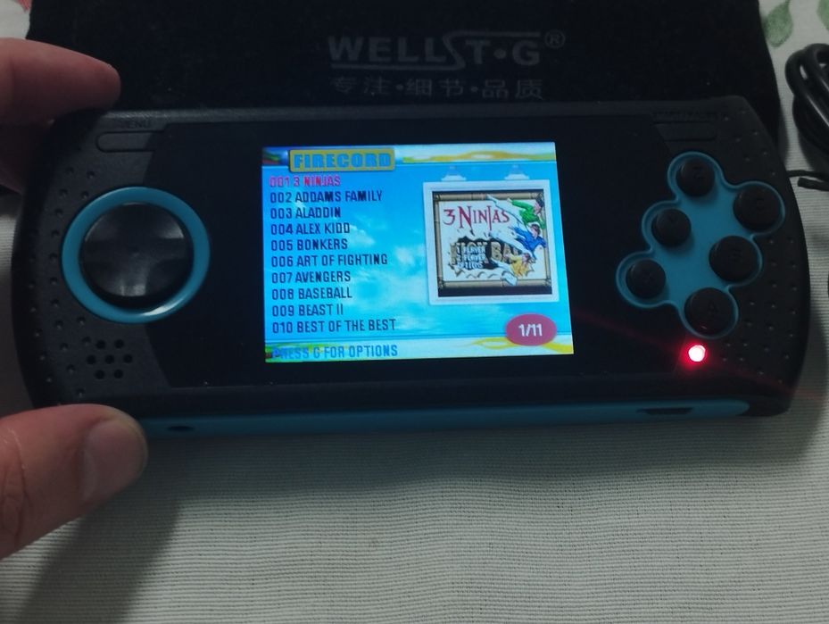 Consola Mega Drive portatil