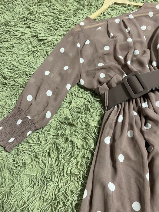 Сукня шифонова, дуже гарного та ніжного кольору, 46 розмір