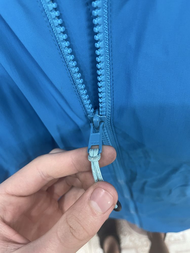 пуховий arcteryx