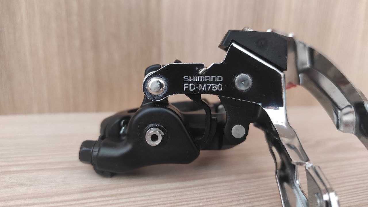 Переключатель передний Shimano Deore XT FD-M780