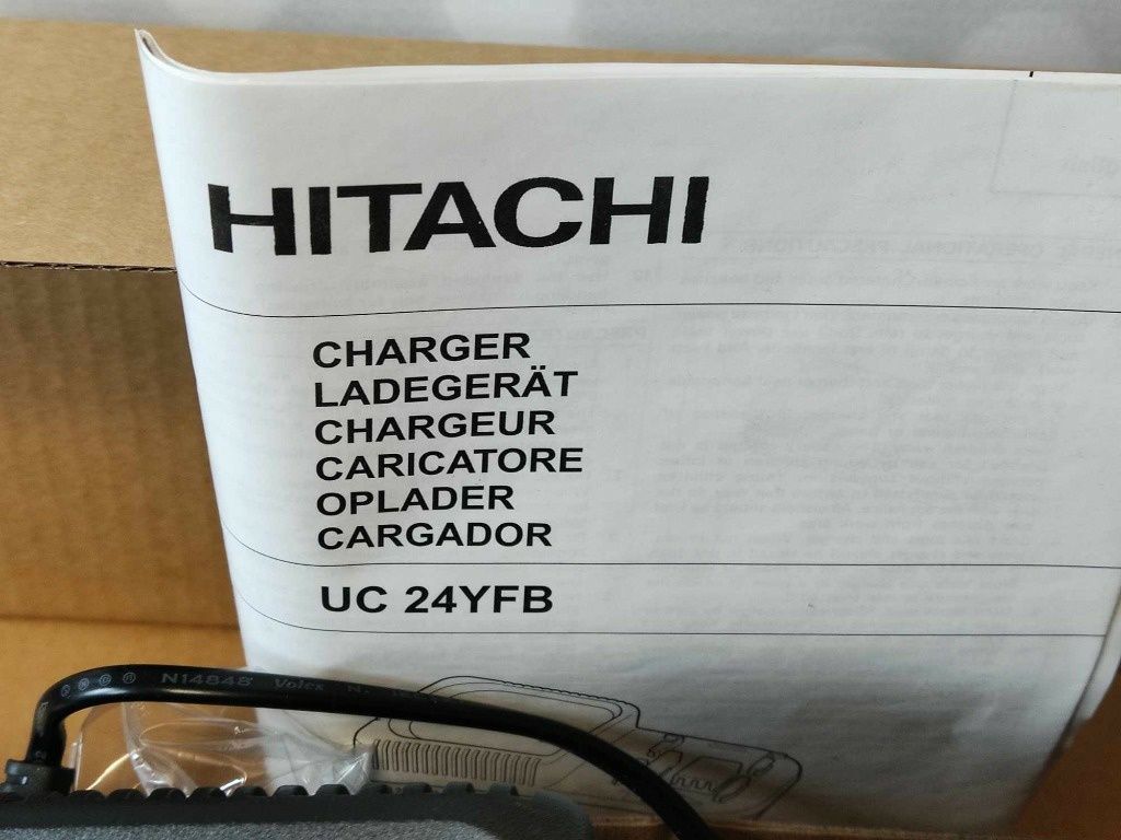 Ładowarka Hitachi UC24YFB 24V Ni-Cd Ni-MH