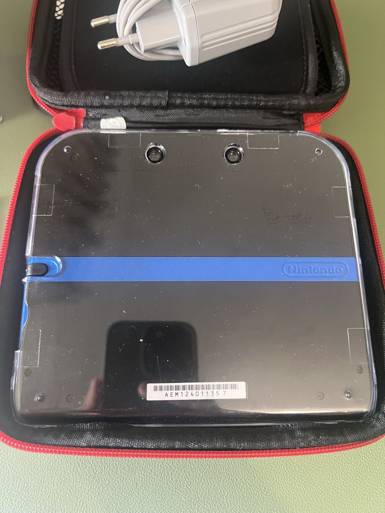 Coleção Completa Inazuma Eleven + Nintendo 2DS com Estojo e Carregador
