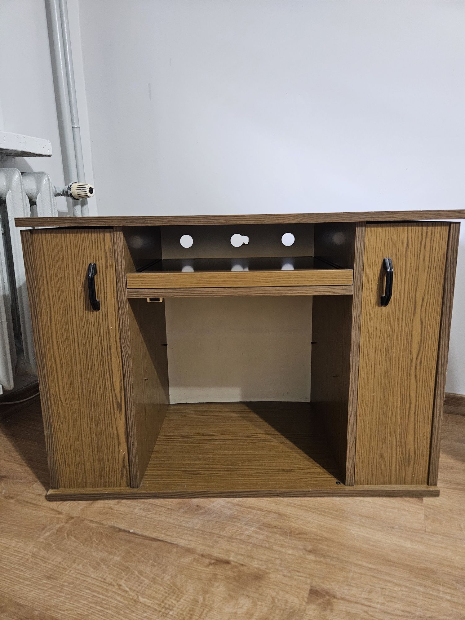 Szafka pod telewizor