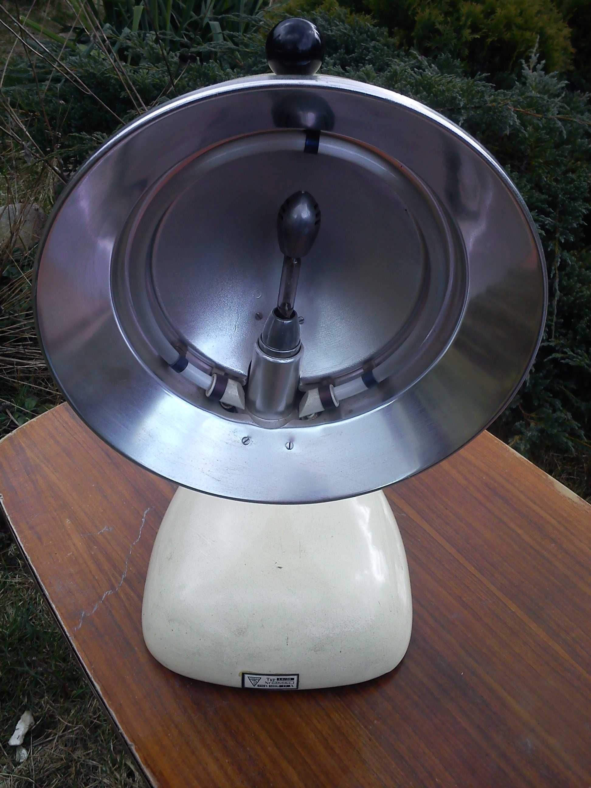 Zabytkowa Lampa Famed-1 L8/59  z PRL
