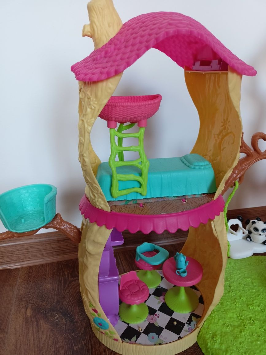 Enchantimals domek Pandy