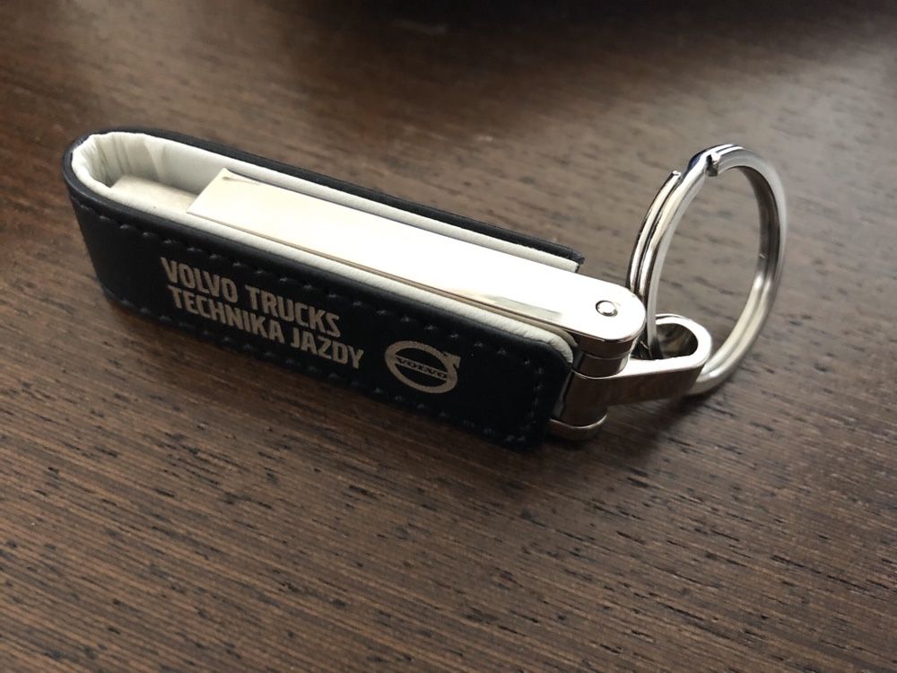 Volvo Truck pendrive eco driving 8gb prezent nowy brelok