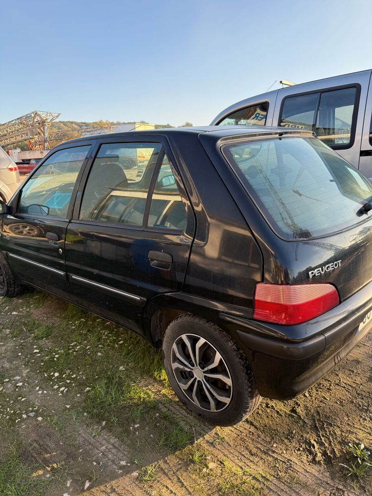 Peugeut 106 usado