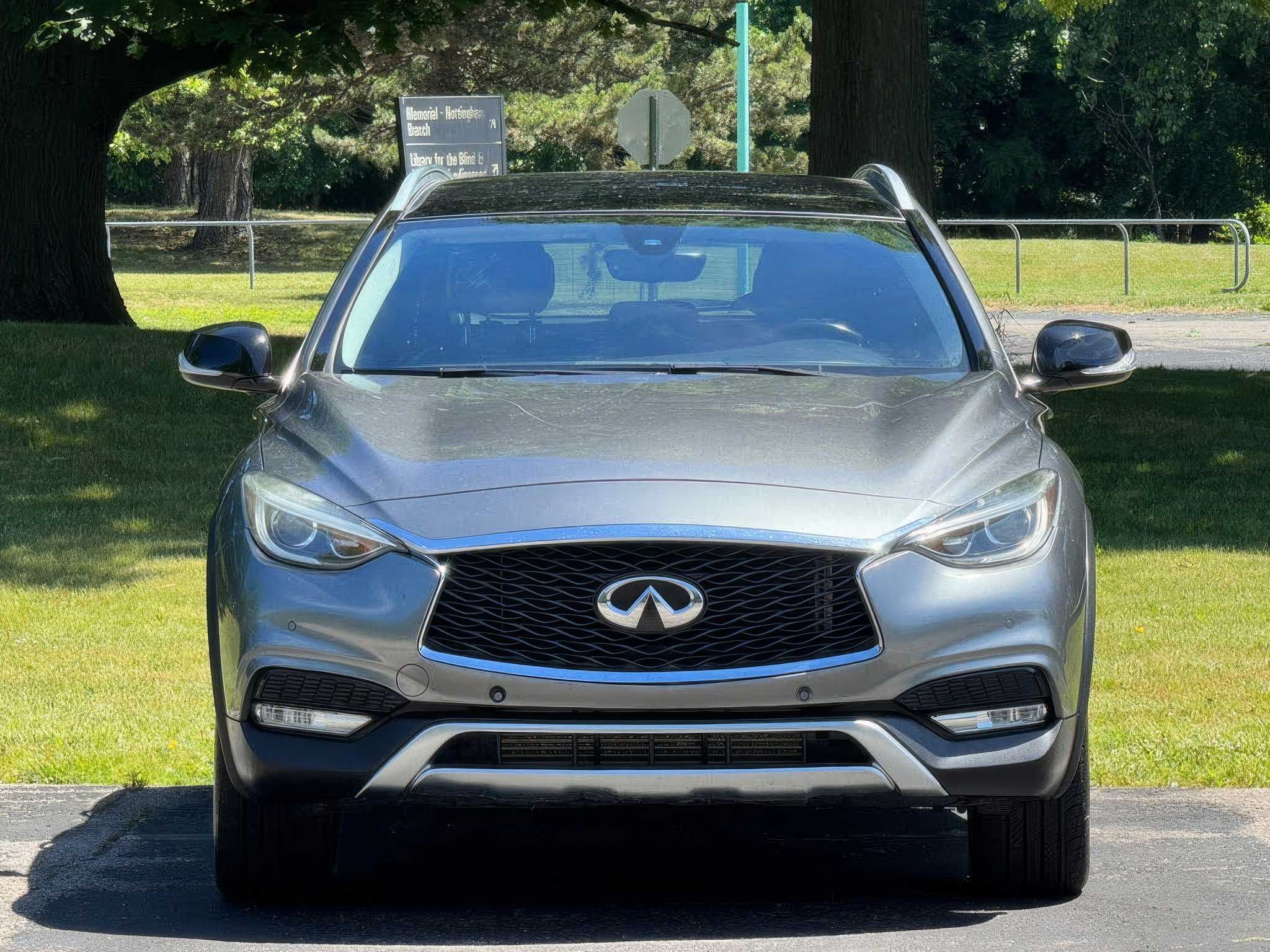 2017 Infiniti QX30 2.0t