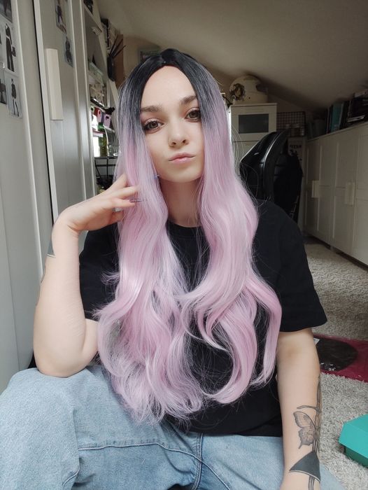 Różowa peruka ombre WIG cosplay pudrowy róż pink