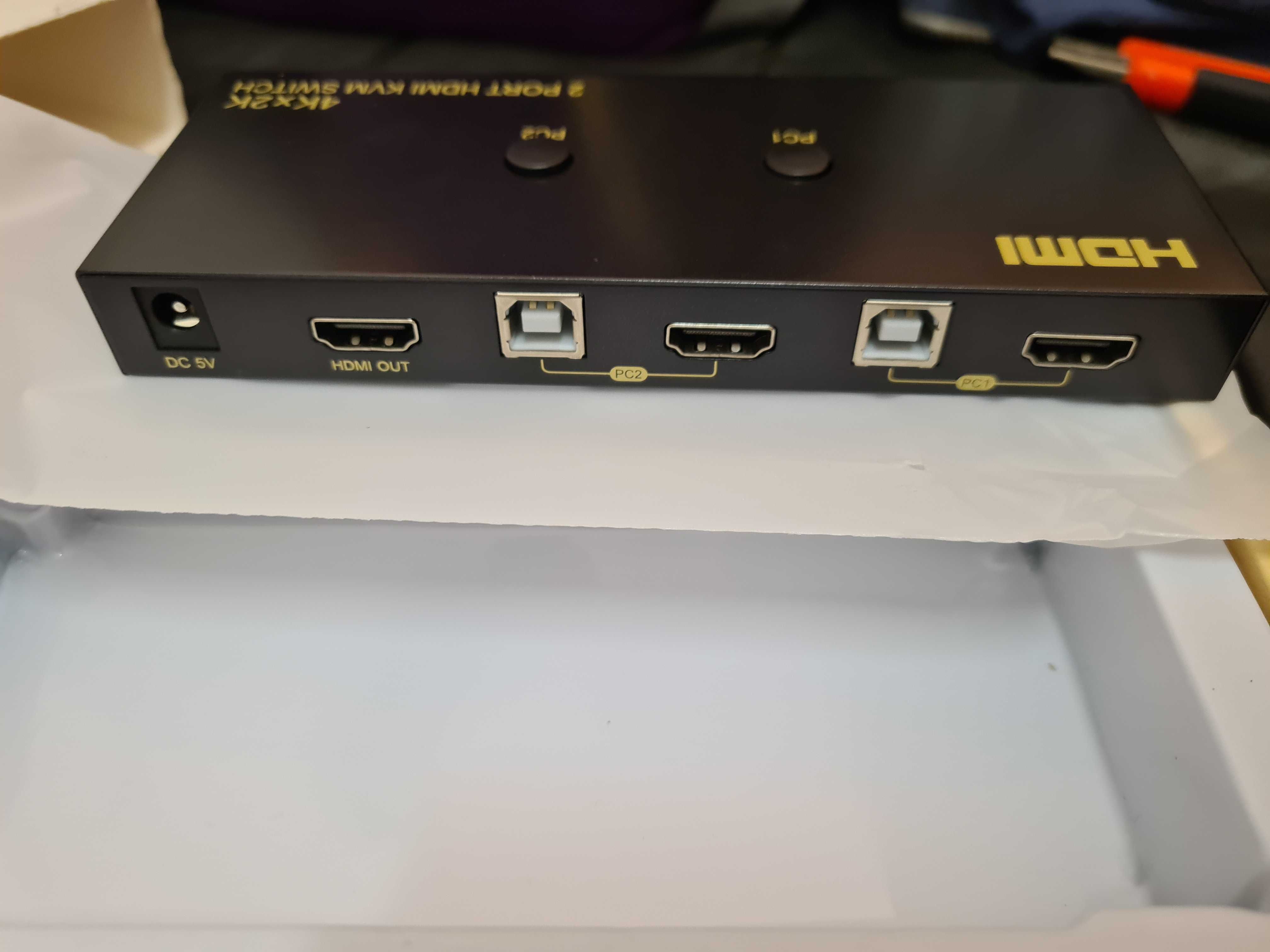 Przełącznik switch KVM HDMI 2 Port, UHD 4K 60Hz YUV RGB HDCP 2.3, USB