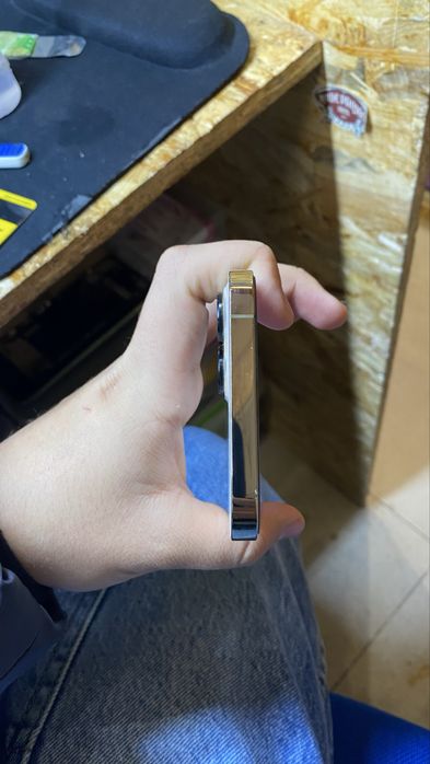 Iphone 12 pro max como novo