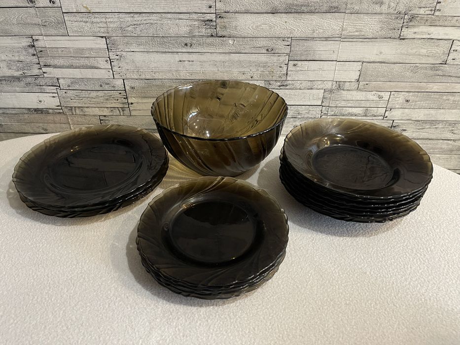 Набор посуды! Салатник, тарелка, бокал