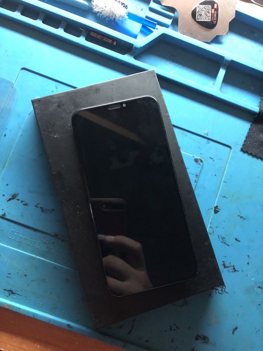 Продам дисплей Iphone Xs (ideal)