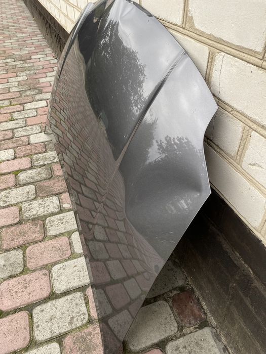 Продается капот Toyota Ayris