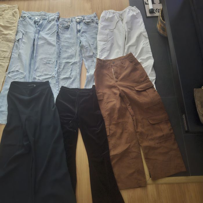 Calças  diversas tam 34