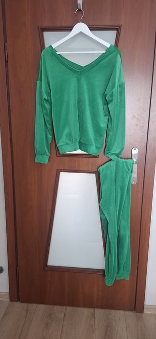 Zielony neonowy dres damski uniwersalny