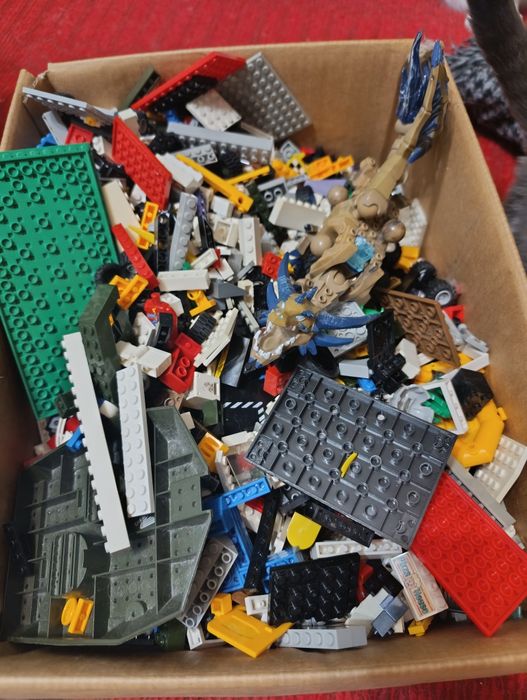 Лего бионикл, лот в перемешку с систем