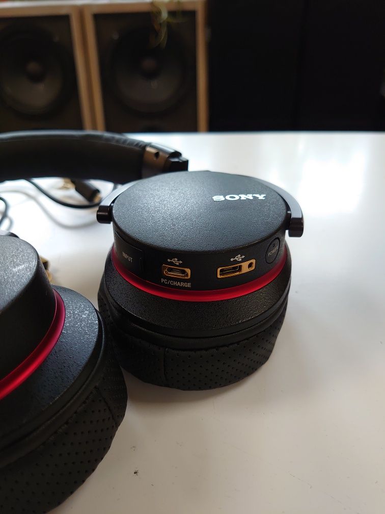 Наушники Sony MDR-1ADAC.  Новые,без коробки