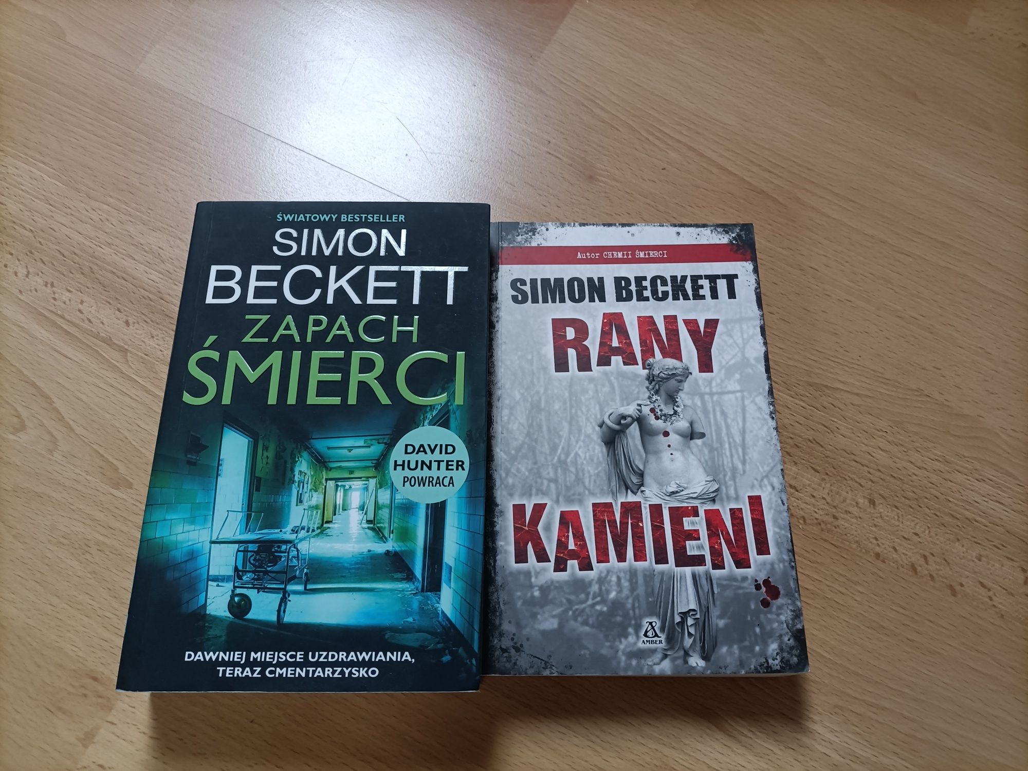 Simon Beckett 2 książki