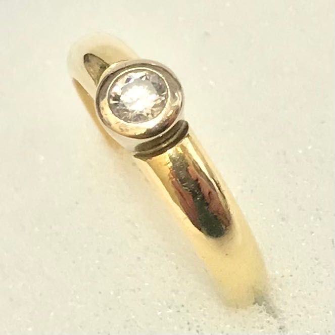 Pierścionek z ŻÓŁTEGO złota 18K DIAMENT 0.24ct r16