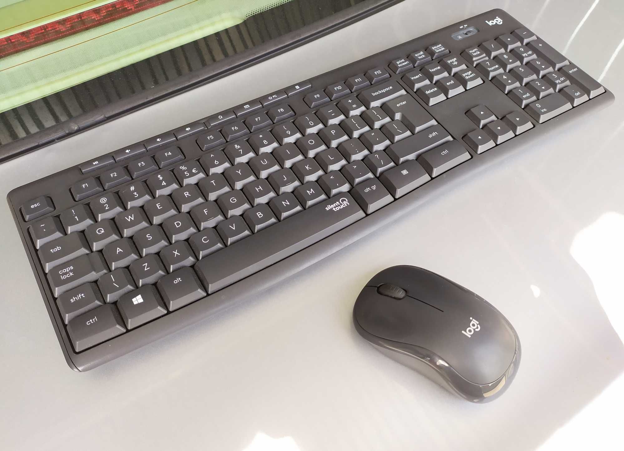 Logitech MK295 mysz i klawiatura