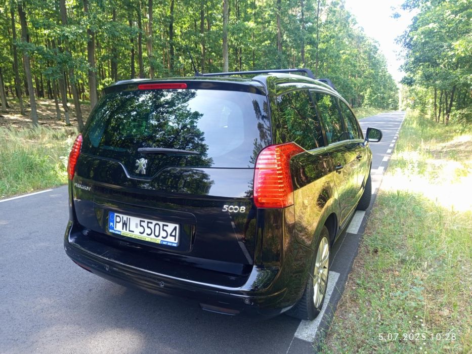 Peugeot 5008 7 foteli 2.0 HDI panorama klimatyzacja nawigacja