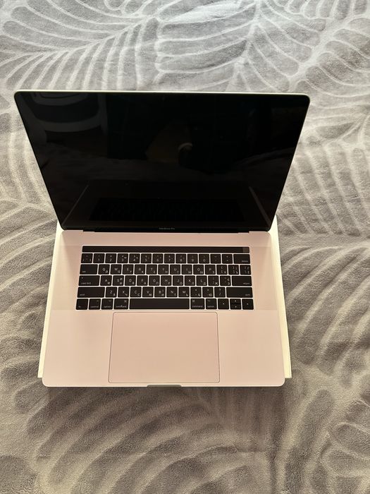 Ноутбук MacBook Pro 2017