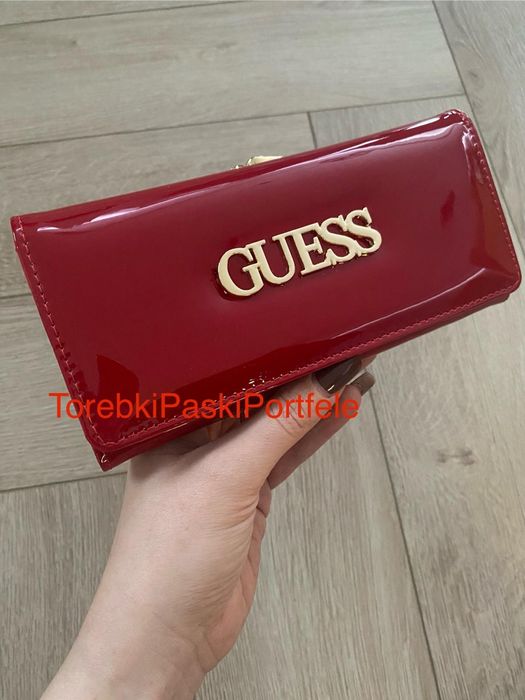 Nowy portfel Guess.