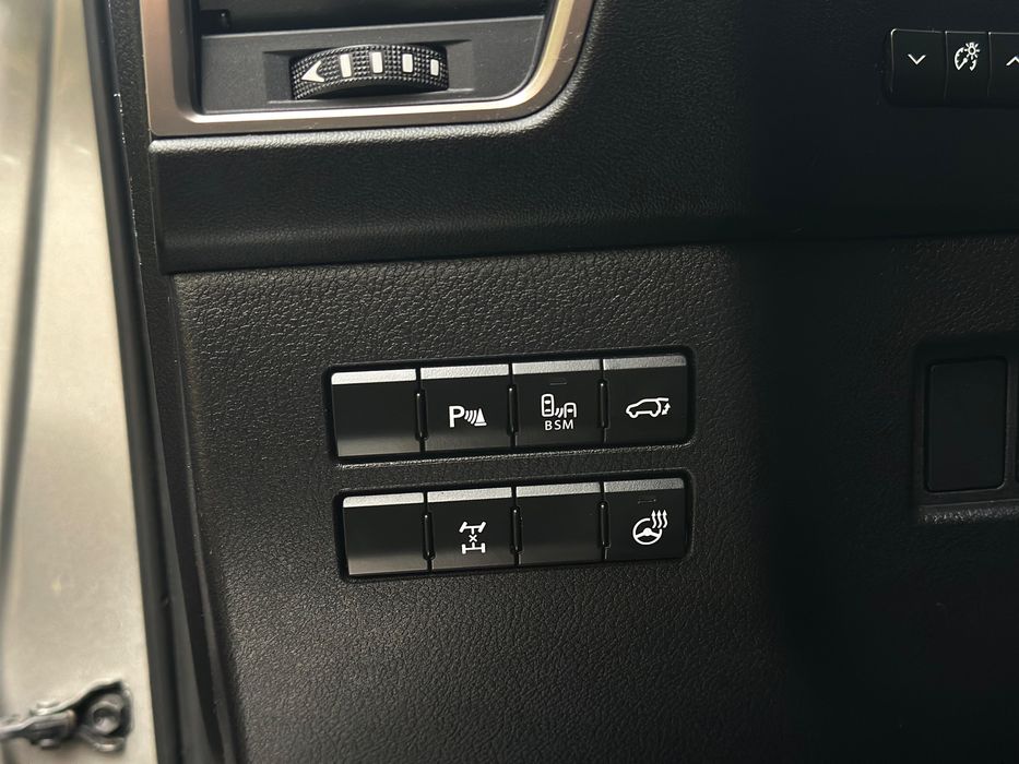 Lexus NX2016t терміновий продаж, тому вартість значно знижена !