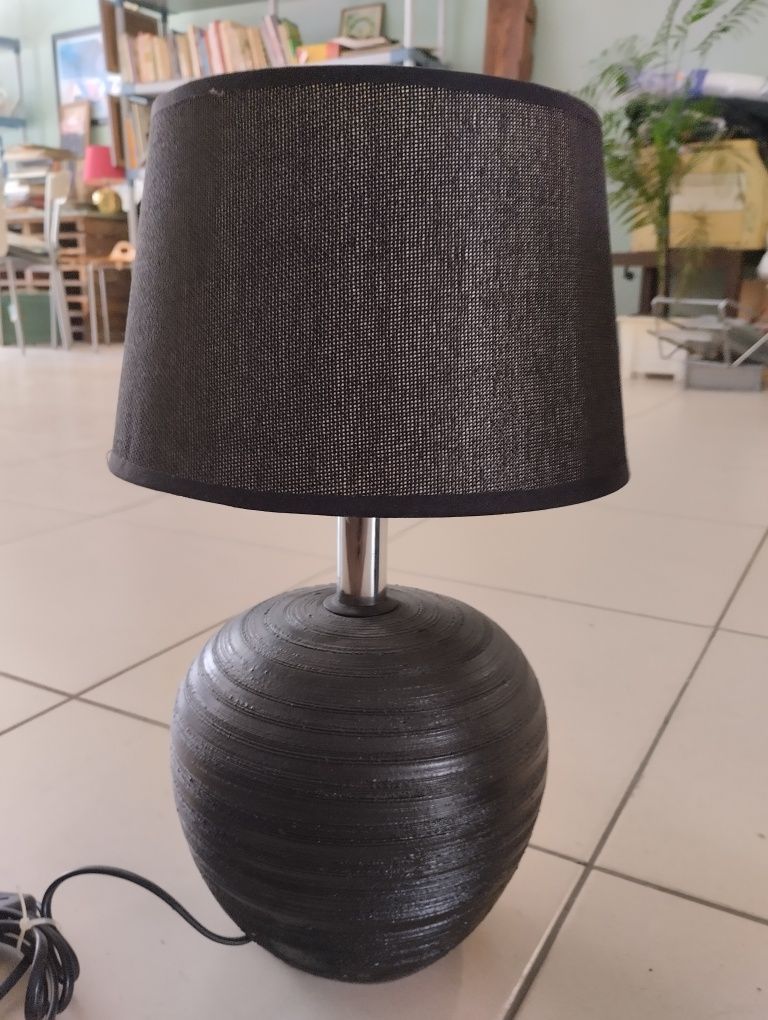 Par de candeeiro de mesa preto (como novos)