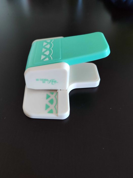 Scrapbooking - Furador