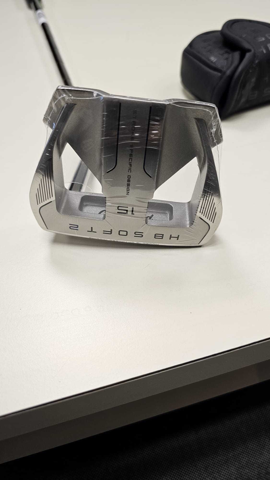 Putters de Golfe Cleveland