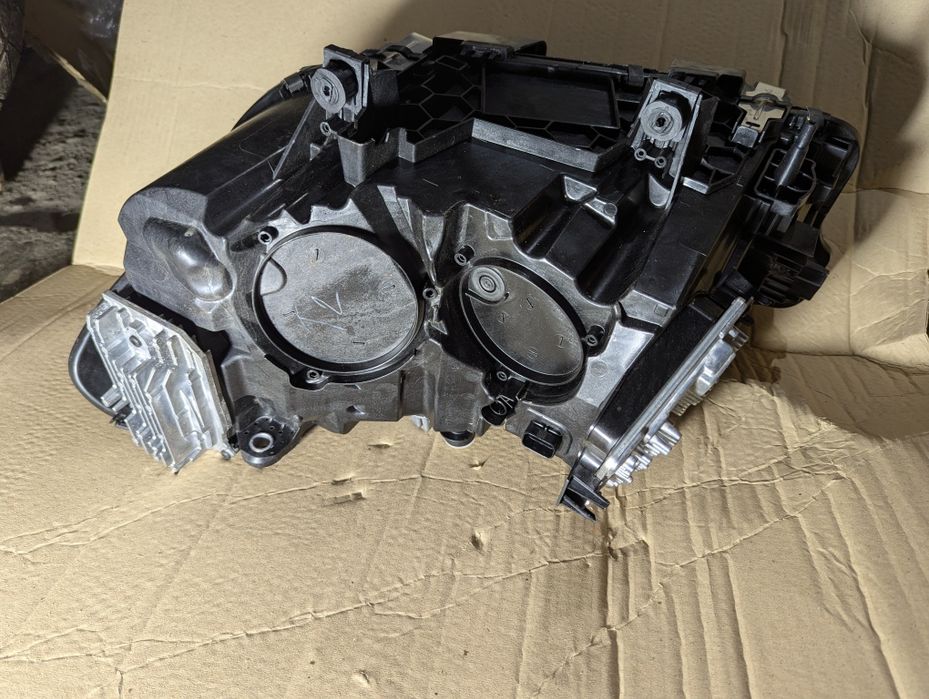 Led фара, на BMW X3 G01 рест, права
Не відновлена, ціла, Америка. З бл