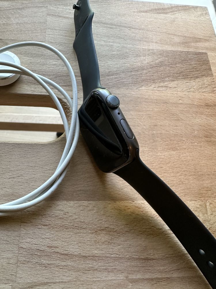 Apple watch serie 5 - 44mm