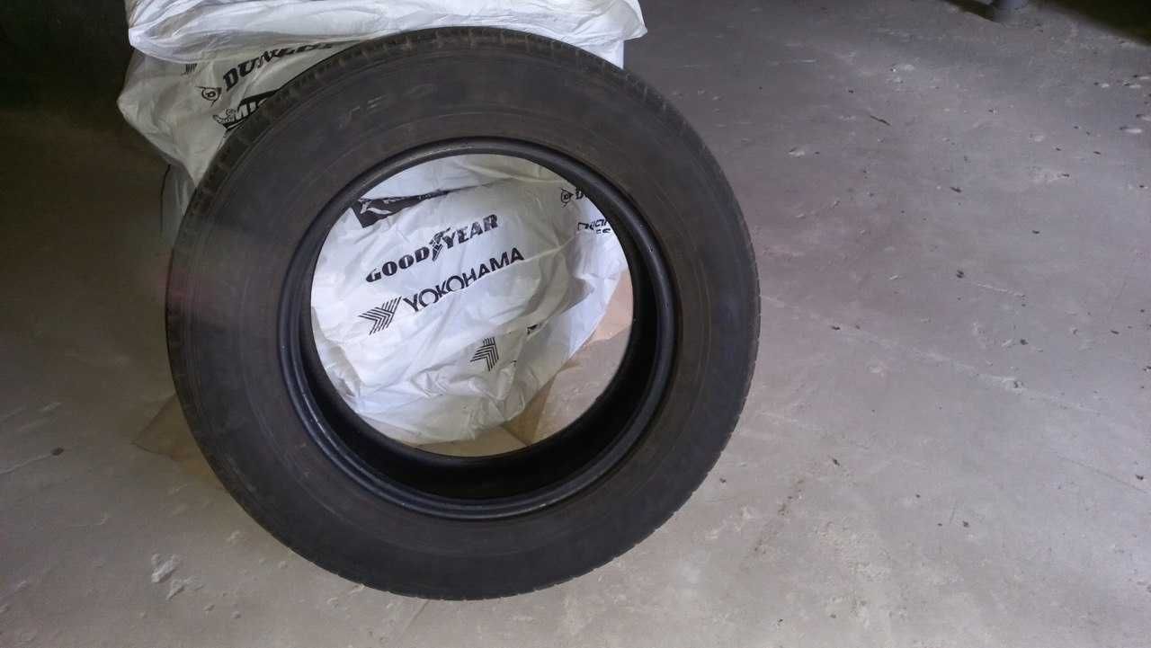 Автошини б/в Dunlop 225/65 R 17 Літні