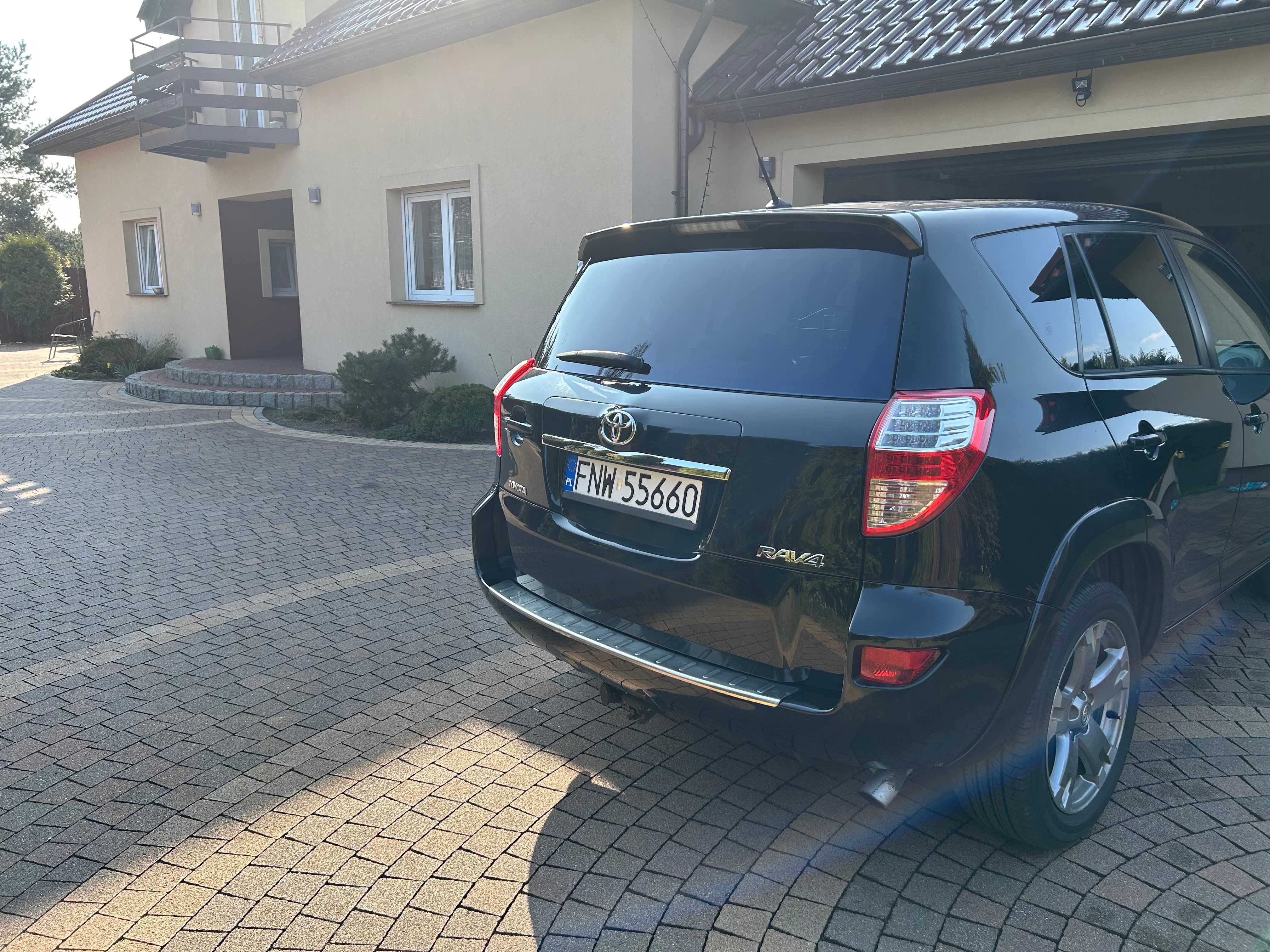 TOYOTA RAV4 2,2 D 130kw