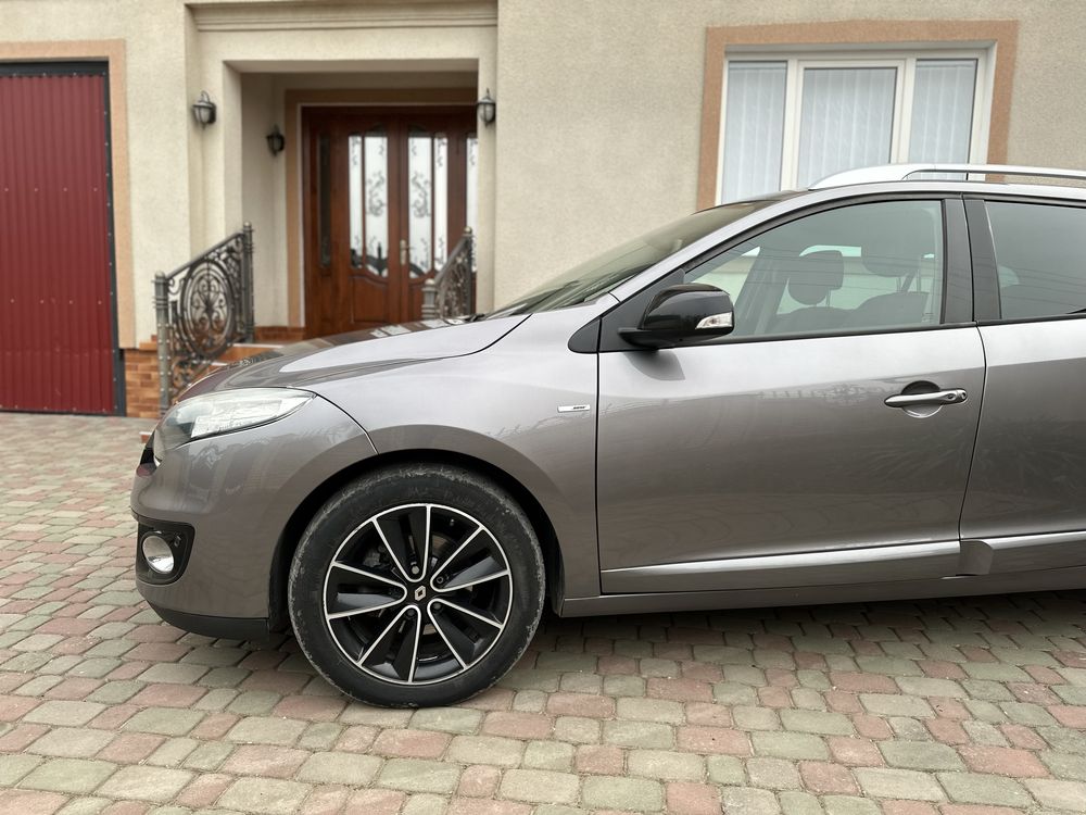 Renault Megane Bose 2012