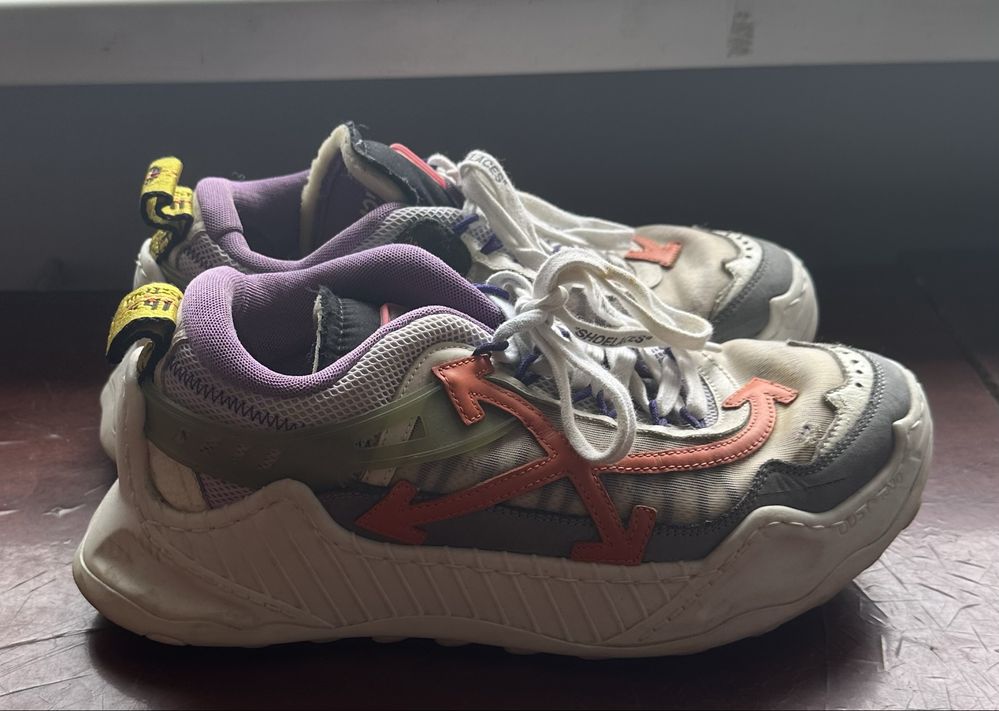 Кросівки off-white, оригінал, б/у