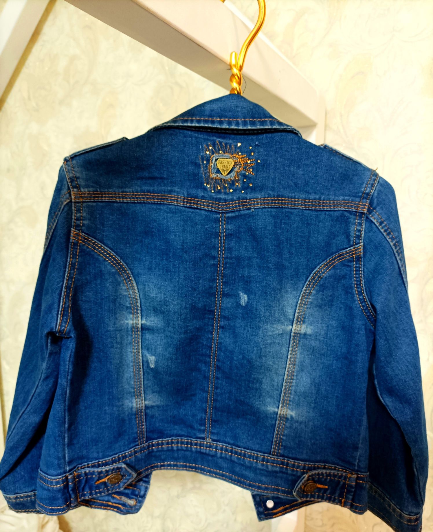 Джинсова курточка для дівчинки, 122-128 розмір