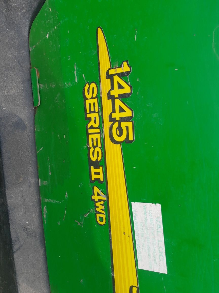 John deere 1445 siedzenie fotel rider podstawa czesci traktorek