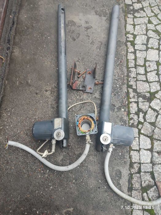 napęd do bramy dwuskrzydłowej "Beninca" na 230V
