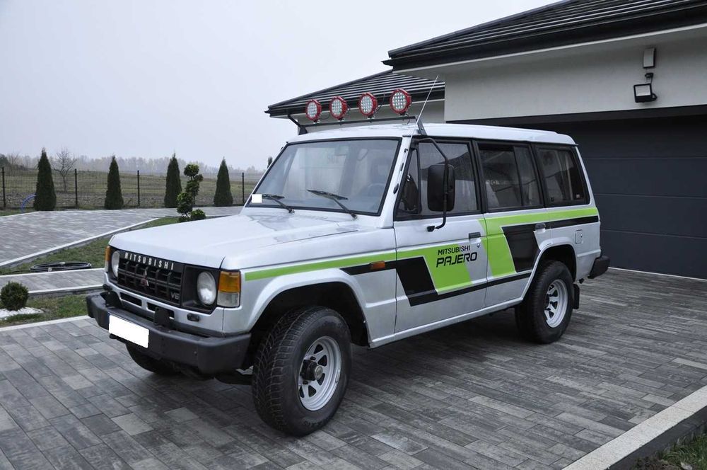 Mitsubishi Pajero MK 1 3.0 v6 LPG Long Zdrowy Full Opcja Bardzo Dobry