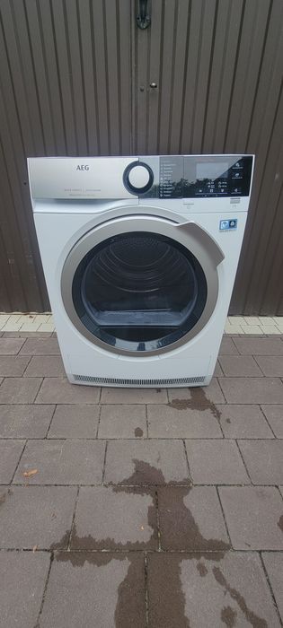 Сушильна машина AEG 8000 series