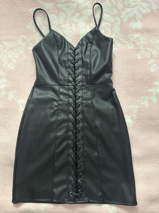 Sexy skórzana sukienka mini