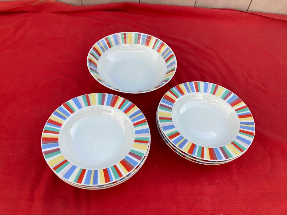 Conjunto de Louça em porcelana Sunset da marca Della Casa