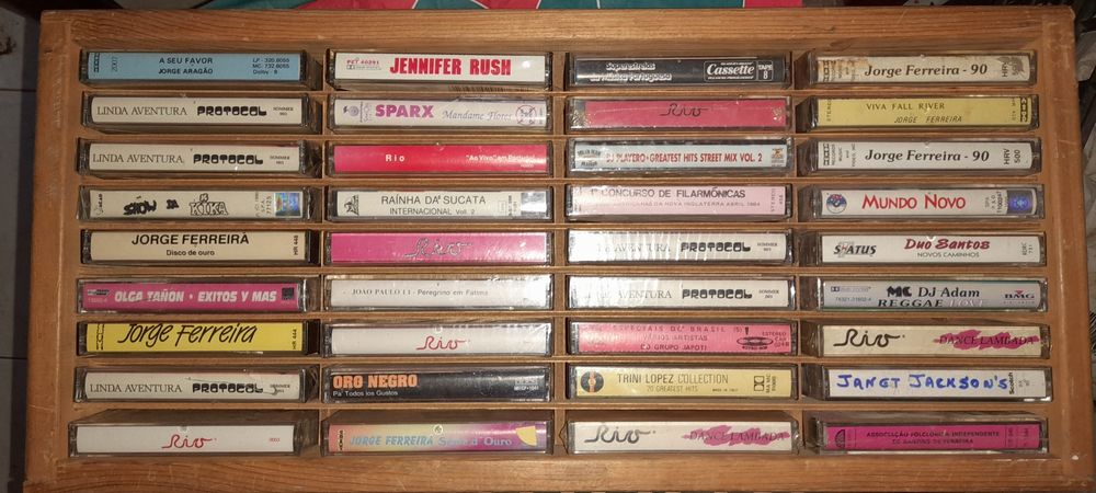 Cassetes K7,  musica portuguesa e estrangeira