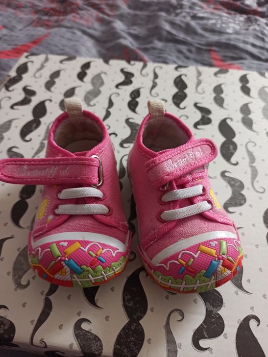 Buty trampki rozmiar 20