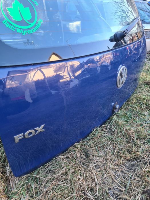 Кришка багажника задня ляда Volkswagen Fox Фольксваген Фокс
